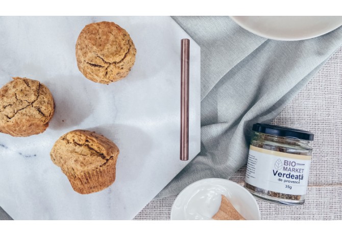 Briose cu verdeata de provence si branza ricotta