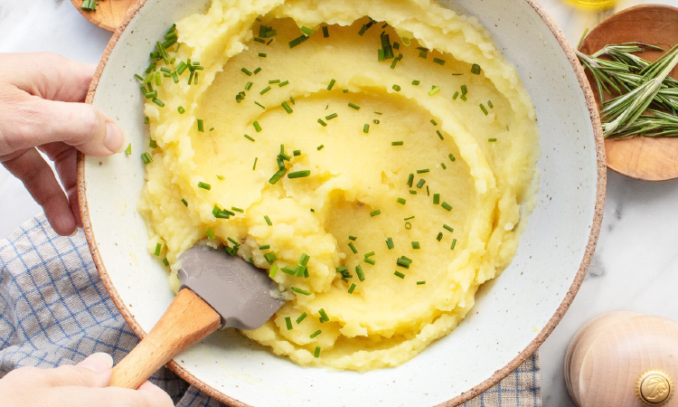 Cartofi piure vegani cu lapte de cocos