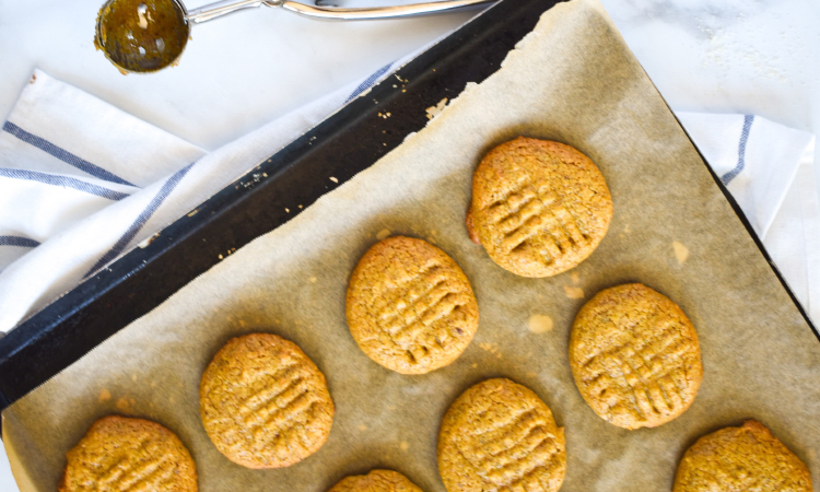 Biscuiti vegani cu unt de caju