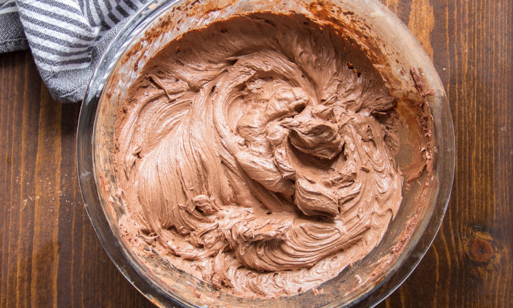 Topping raw-vegan de ciocolata